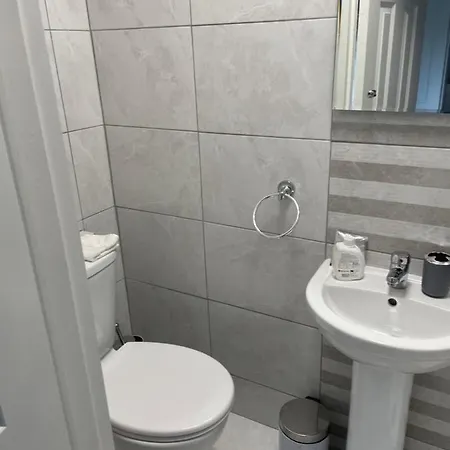 Greenway Bed & Breakfast 3*